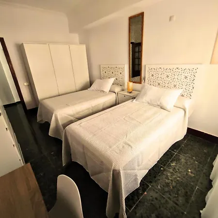 Ronda Suite, Parking Gratuito Cercano Sevilla