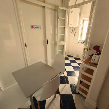 Ronda Suite, Parking Gratuito Cercano Lejlighed